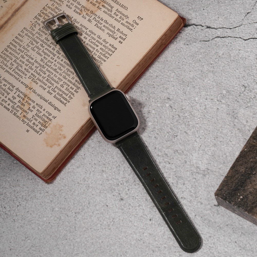 LLOYD [38/40/41mm]ヴィンテージグリーンヨーロッパ産アップルウォッチ用レザーストラップLL2S22T01PSM