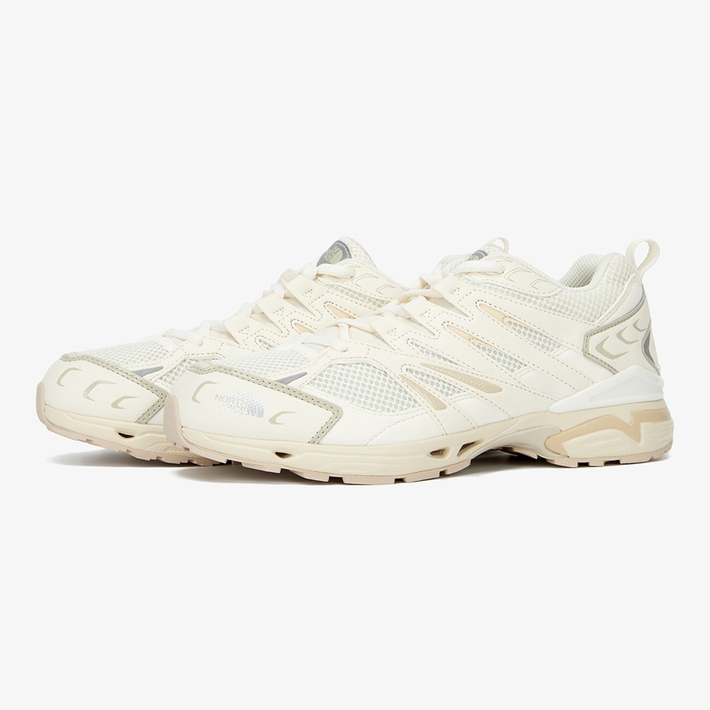 ザ・ノース・フェイス NS93Q15L ホワイトレーベルシングルトラックライフスタイル