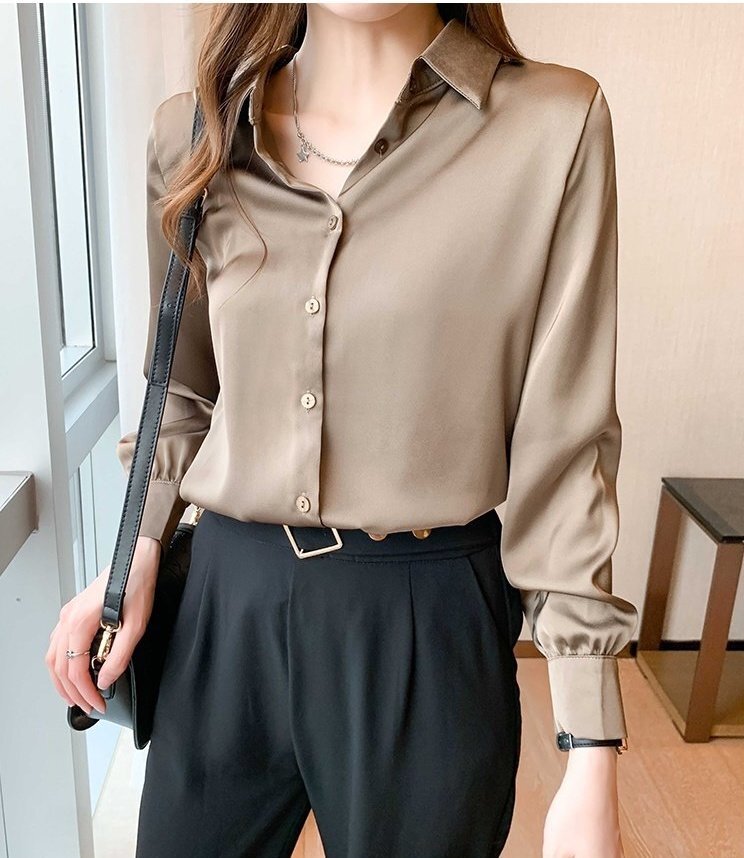 上品 光沢 ブラウス トップス トップス 長袖 襟付き サテン きれいめ シンプル 上品 おしゃれ かっこいい 可愛い 女子 クール モード系 セクシー エレガント 主役級