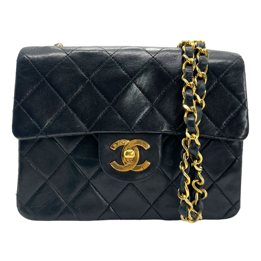 シャネル CHANEL 斜め掛けショルダーバッグ マトラッセ レザー/メタル ブラック/ゴールド レディース z1149 209,000円