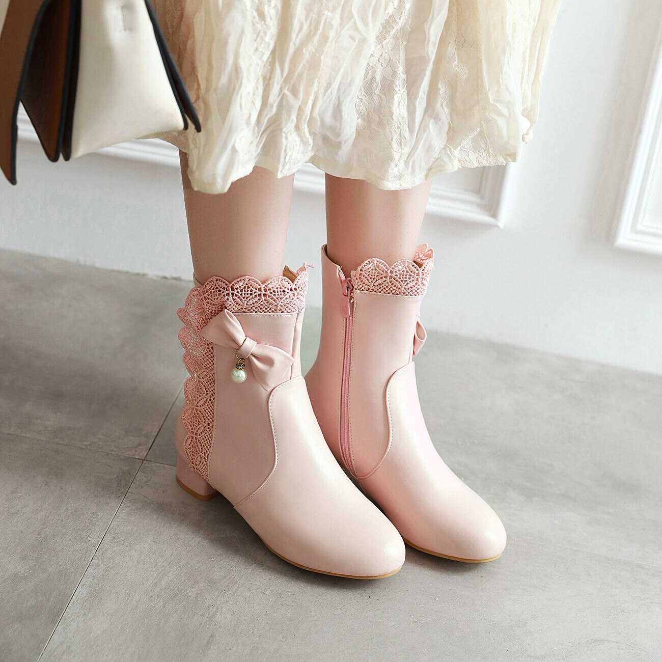 ショートブーツ リボン本 かわいい ブーツロングブーツが復活ロングブーツ