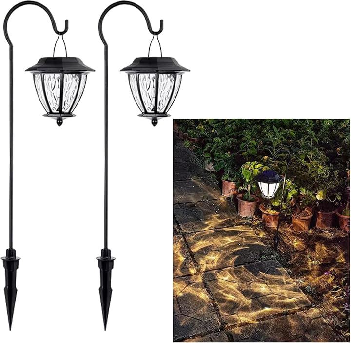 吊り下げランタン ソーラーガーデンライト 電球色 明るさ 自動点灯・消灯ソーラー芝生ランプ ソーラー式配線・電気工事不要 太陽光パネル 地面差し込み式 IP65 防水(ブラック)