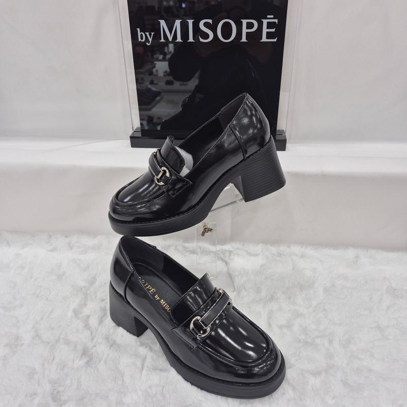 By 女性 クラシック ポイント ローファー 112HT439SD001 BLACK 1 JJ