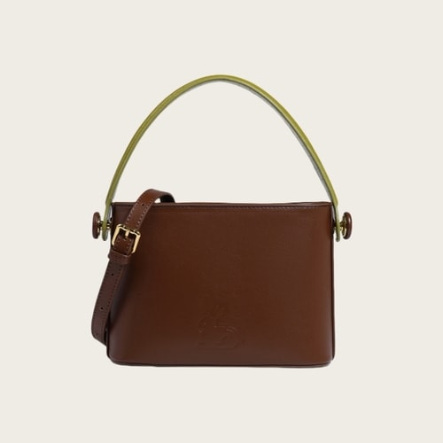 모던 새들 레더 배색 스트랩 숄더백