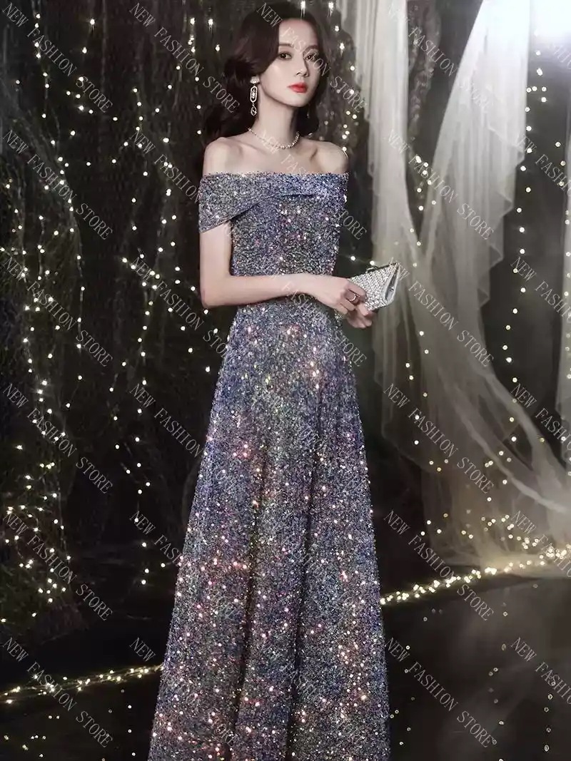 イブニングドレスの女性-90 9,218円