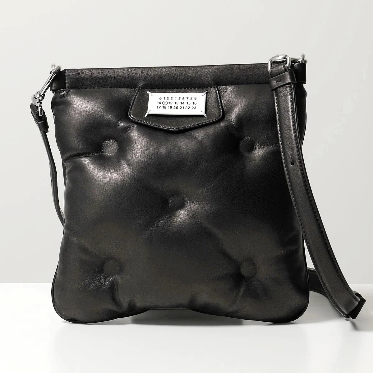 MAISON MARGIELA メゾンマルジェラ 11 ショルダーバッグ Glam Slam グラムスラム SB1WG0005 P4300 メンズ フラットバッ
