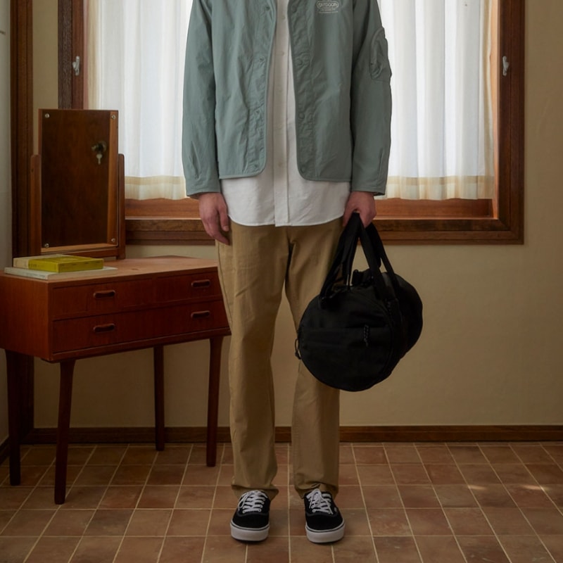 OUTDOOR PRODUCTS ストレートフィットパンツ STRAIGHT FIT PANTS