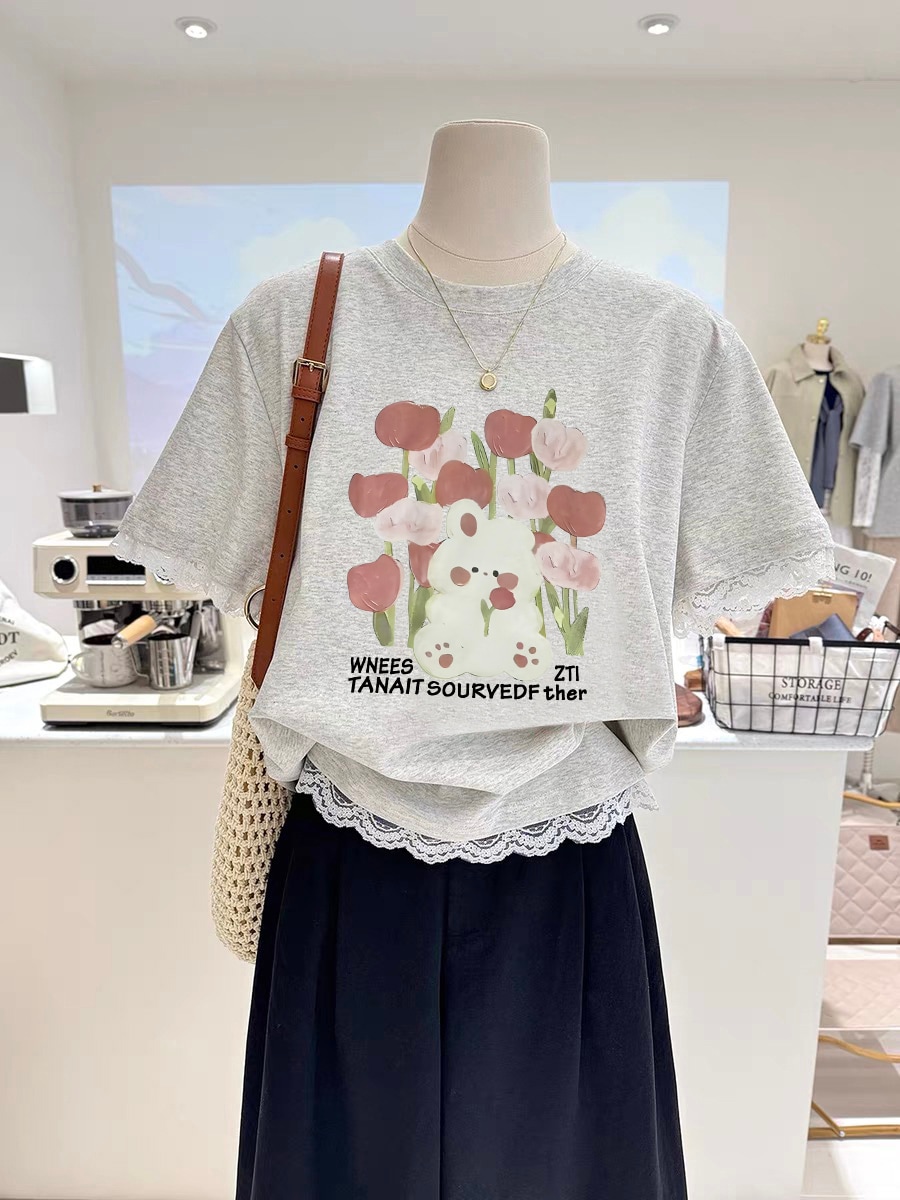 【1点ご購入 で10点プレゼントいたします】2025春韓国版Tシャツ女性半袖百合花兎印花純綿丸襟パッチワークレーストップス