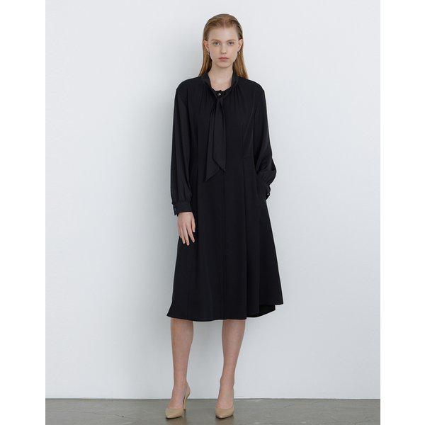 [24FW] [セットアップ] ブラックソリッドタイ飾り長袖ワンピース DLDR4DI81BK