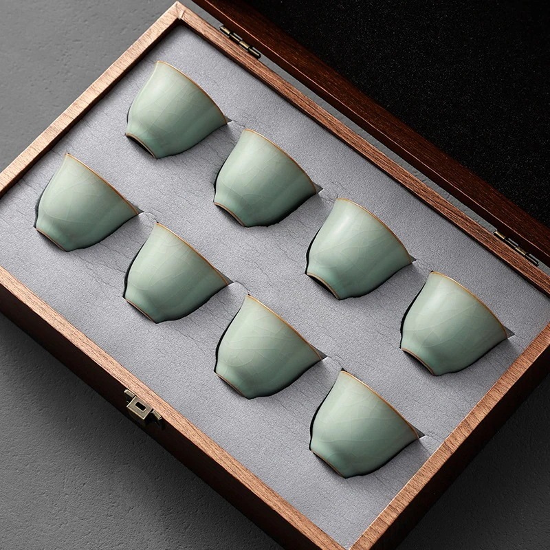 天青如窯の茶碗は割れた茶碗を保管することができますカンフー茶器8つの小さな家庭のゲストが飲む茶碗