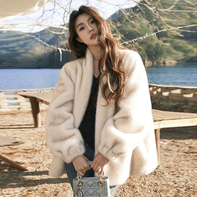 大好評 毛皮統合ミッドレングスミンクの毛皮のコートファッショナブルな 2025 新しいミンク染め先端模造毛皮のコート女性の冬