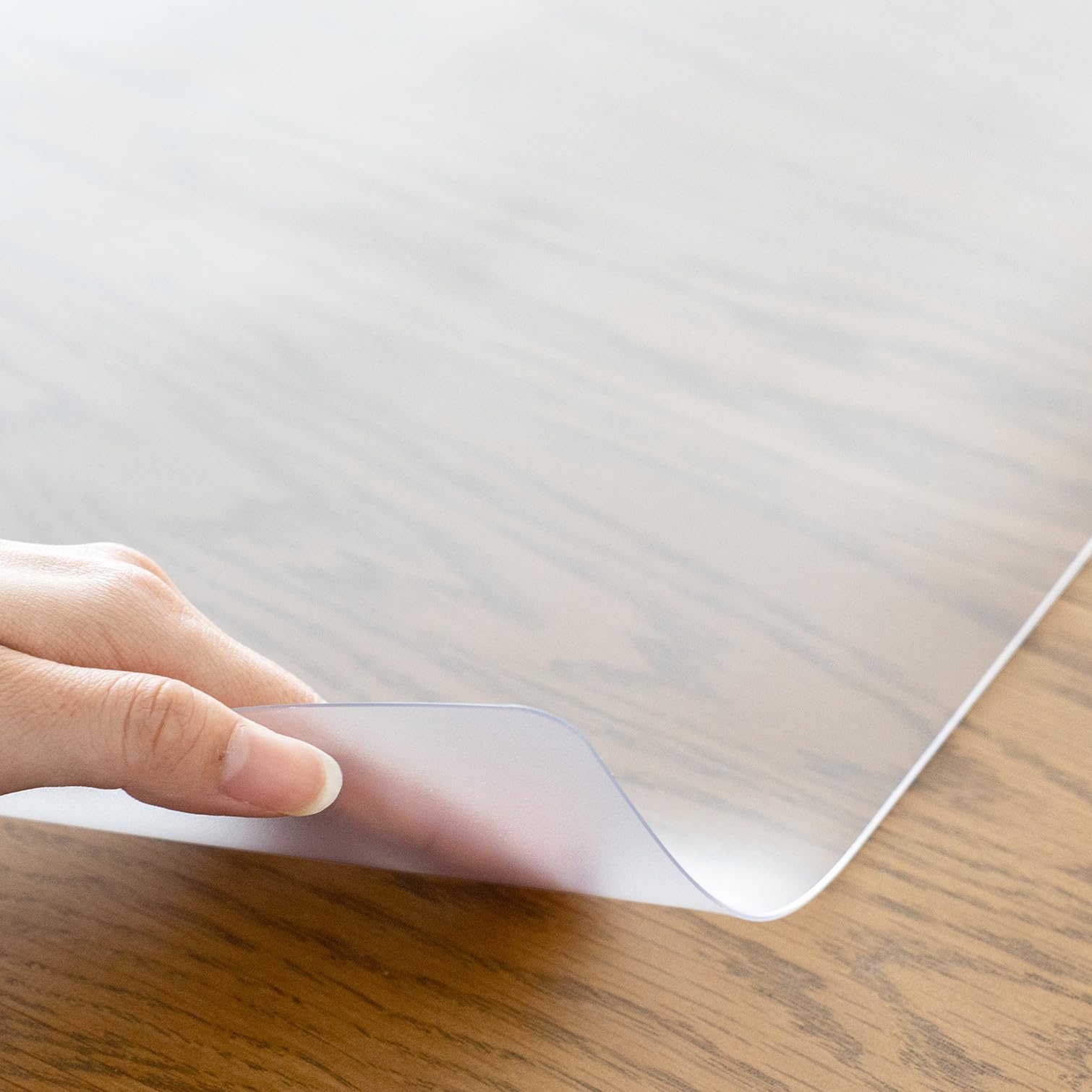 プラス デスクマット マウス対応 エコノミータイプ サイズ 多数 マット めくれにくい インクが移りにくい 1.2厚 薄手 1190×590 透明 DM-126ES 41-014