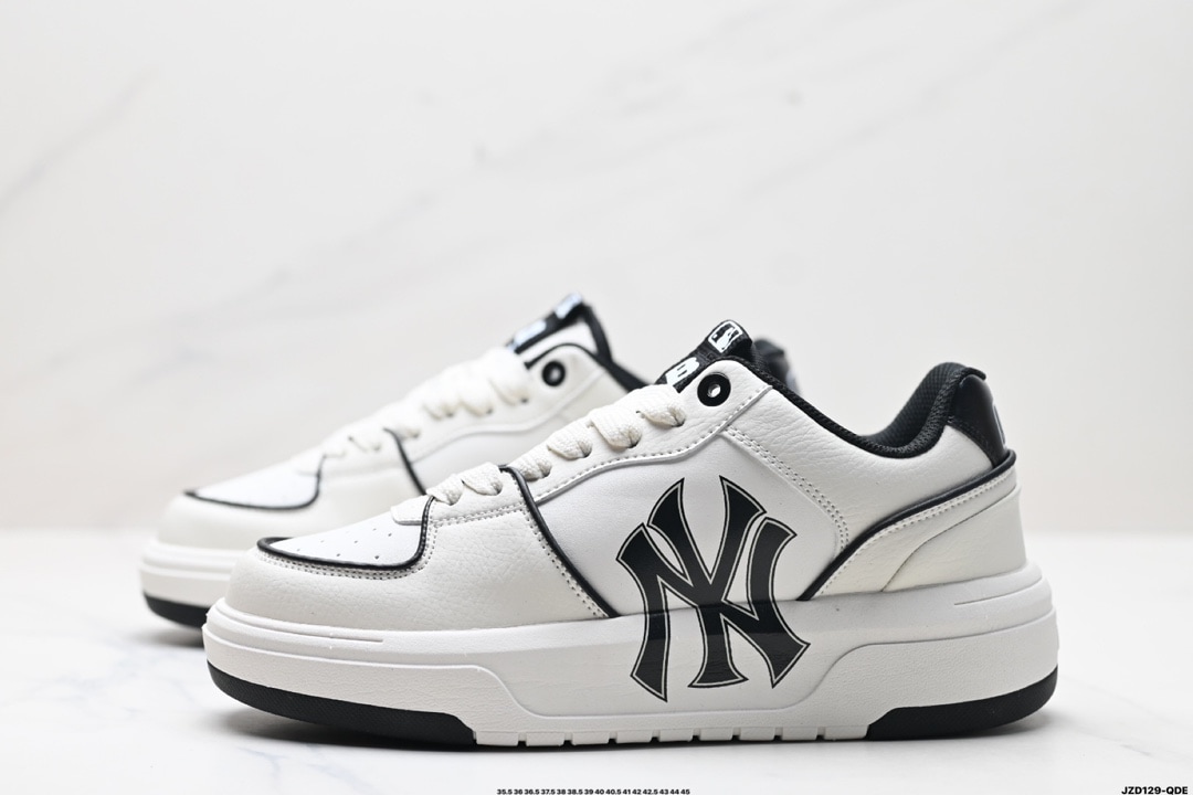 Chunky Liner New York Yankees White And Black 3ASXCA12N