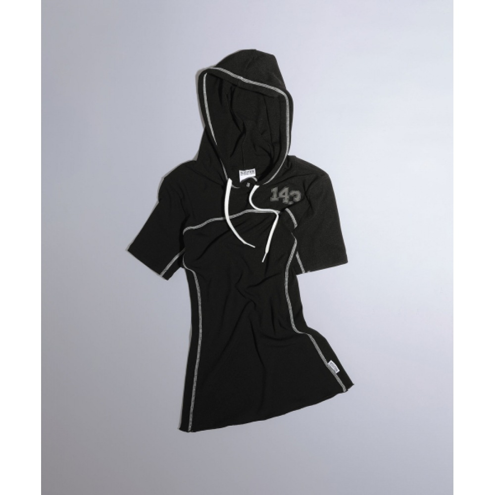 スカルプター ILY ナンバリングフーディー T シャツブラック