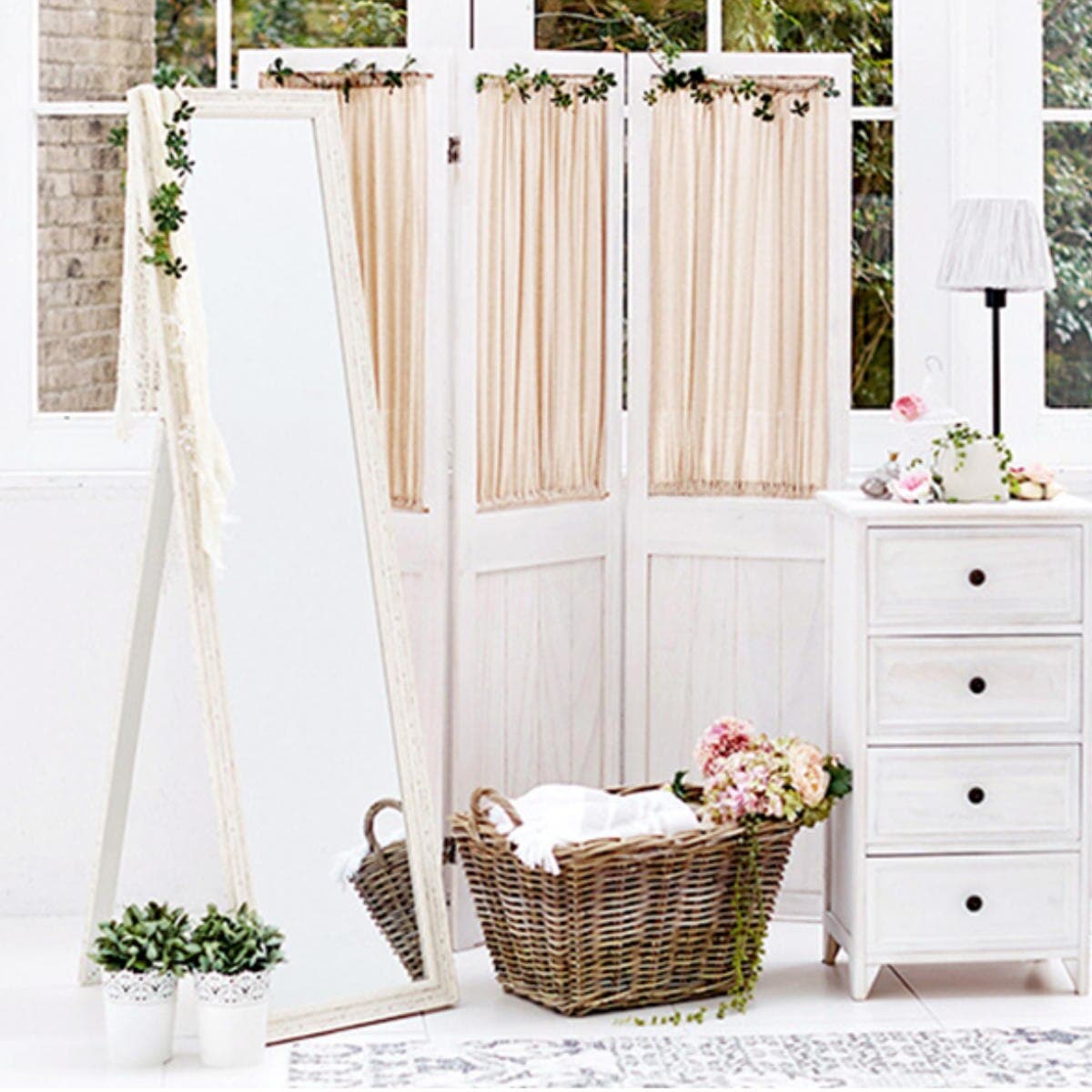 パーテーション 3連 衝立 カーテン付 天然木 フレンチカントリー シャビーウッド 間仕切り 目隠し パーティション 自立 折りたたみ カーテン 仕切り ついたて 木 完成品 おしゃれ