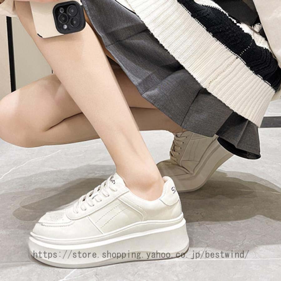 2025新品 数量限定 スニーカー レディース 白 ランニングシューズ 厚底 軽量 カジュアル レースアップ ローカットスニーカー 歩きやすい おしゃれ ウォーキング 短納期 5,162円