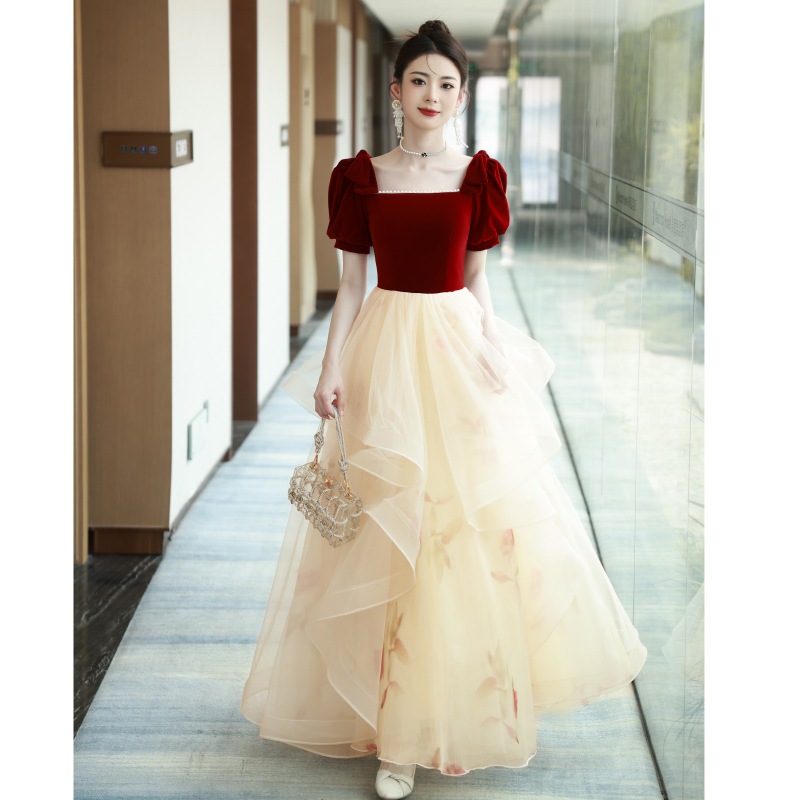 【2枚購入で 3oo円OFF】レッドドレス女性妖精メッシュスカートスプリングスーツ2025花嫁 5,520円