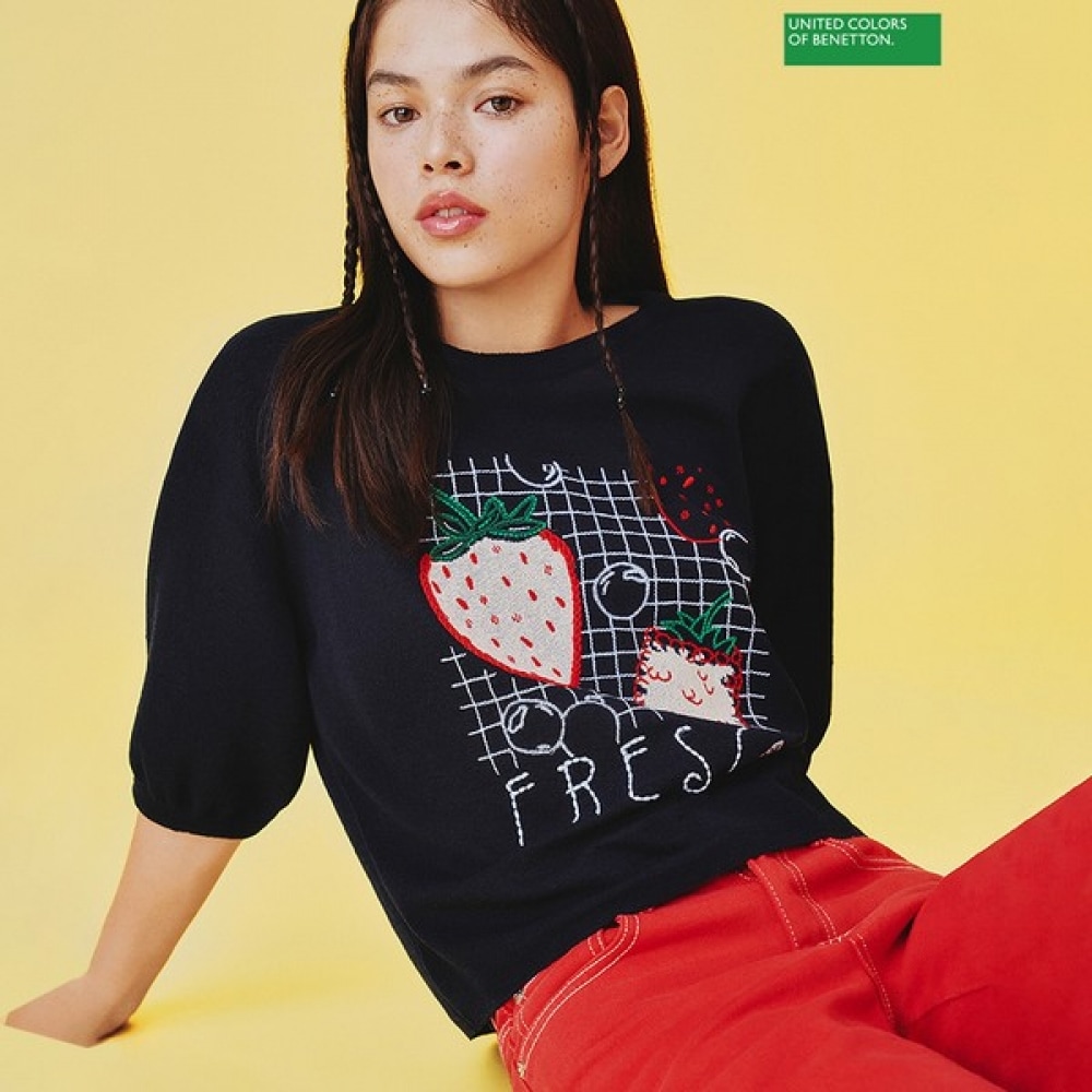 [ベネトン] ベネトンストロベリーボリュームスリーブニットBAKPA8531