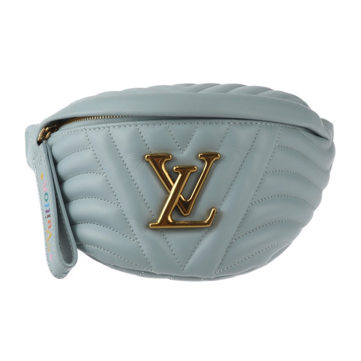超美品 LOUIS VUITTON ルイ ヴィトン ウエストバッグ M55331 ニューウェーブ バムバッグ スムースカーフレザー ライトブルー系 ゴールド金具 ボディバッグ キルティング ビトン 本 164,800円