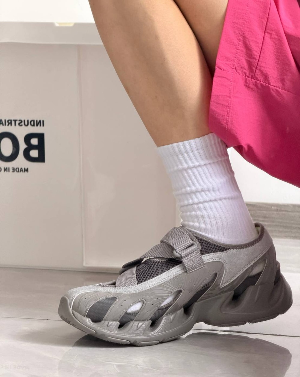 日本未入荷 VETTA SANDAL Light Gray ヴェッタ ライトグレー ユニセックス アウトドア F12M623401FLS