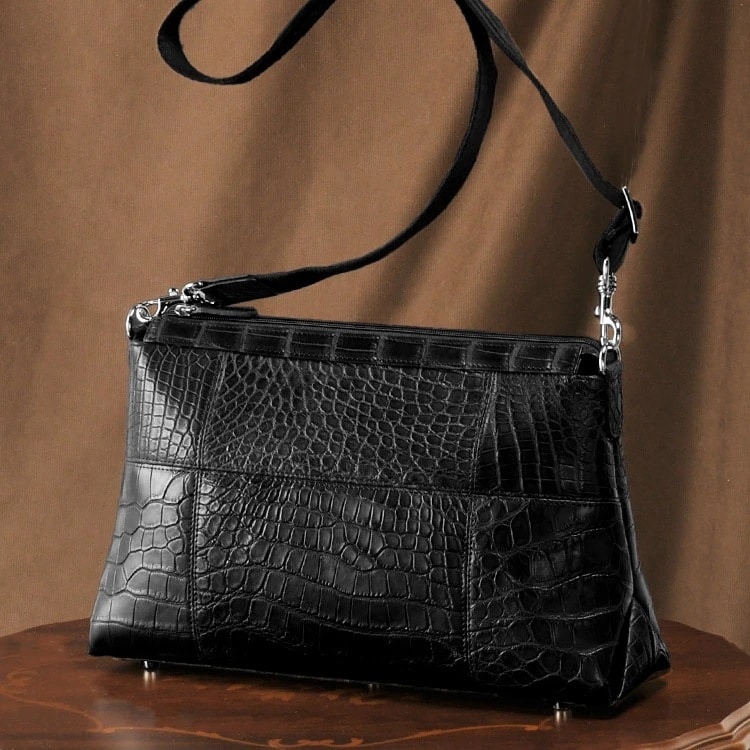 クロコダイルマットショルダーバッグ『クロコダイル保証書付き』