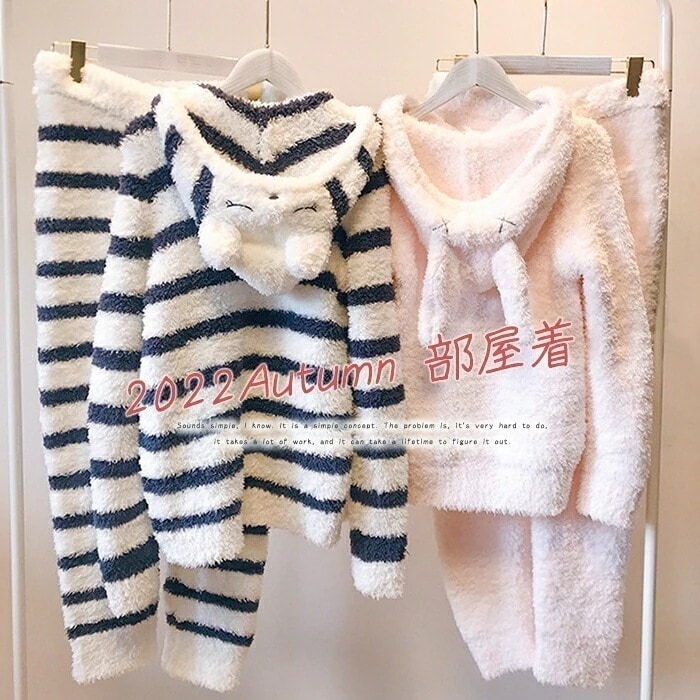 2枚で1oo円OFF！【急速出荷】ルームウェア レディース 秋冬 長袖 フード付き 部屋着 パジャマ セットアップ 2点セット 寝間着 寝巻き ナイトウェア 長袖パジャマ 冬パジャマ フード付き 耳付