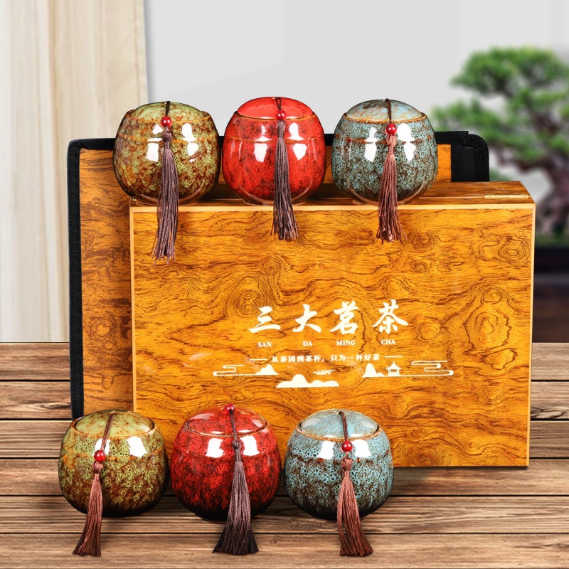 Jinjunmei紅茶新しいお茶の強いお茶の強い茶色の茶ギフトボックスウイシャントングムグアンティーのハイエンドギフト