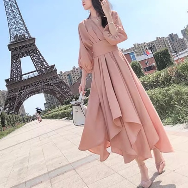 知的でエレガント ウエスト痩身ピンクのドレス レディース ワンピース ドレス フレアスカート ロングスカート ロング 7分袖 バルーン袖 ラウンドネック 襟なし ノーカラー スリム 細身 Aライン