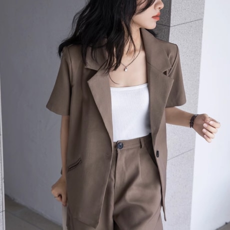 ツーピース 2点セット トップス パンツ ジャケット ショートパンツ ショート ショート丈 袖あり 半袖 襟付き ポケット ハイウエスト 前開き ポリエステル 大人可愛い シンプル 大人 おしゃれ