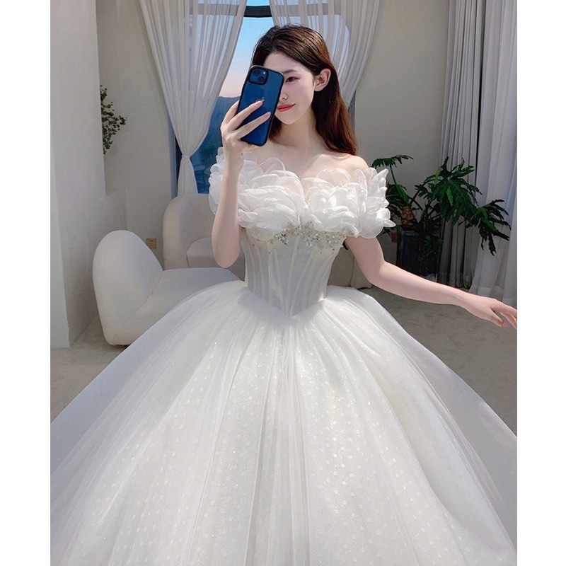 ライトウェディングドレス2025新花嫁プチお出かけ糸ワンショルダートレーリング夏本糸