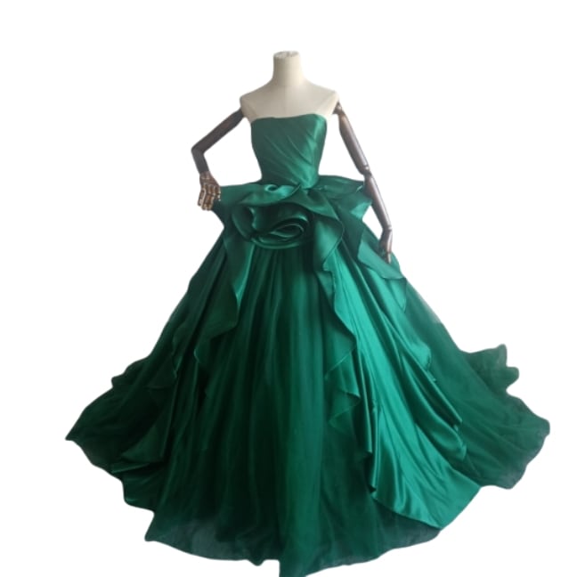 グリーン カラードレス ベアトップ ラッフルフリル ボリュームドレス  