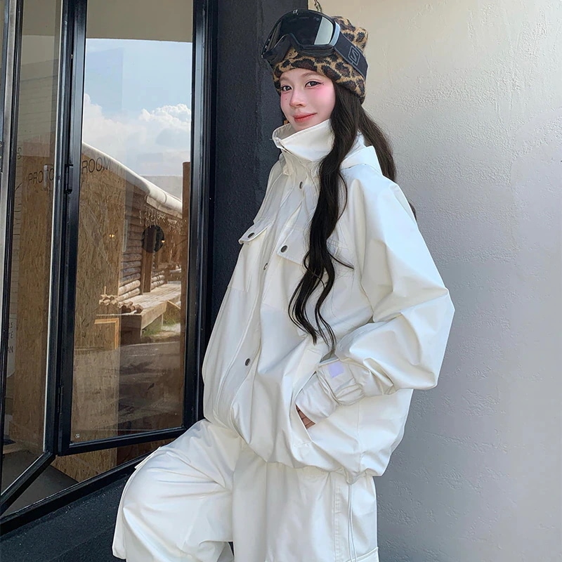 目玉商品～超人気限定セール！スノーボードウェア 2026 2026 上下セット メンズ レディース 耐水圧15000mm ジャケット パンツ ズボン クリーム 撥水 3L 韓国風 スノボウェア スノー