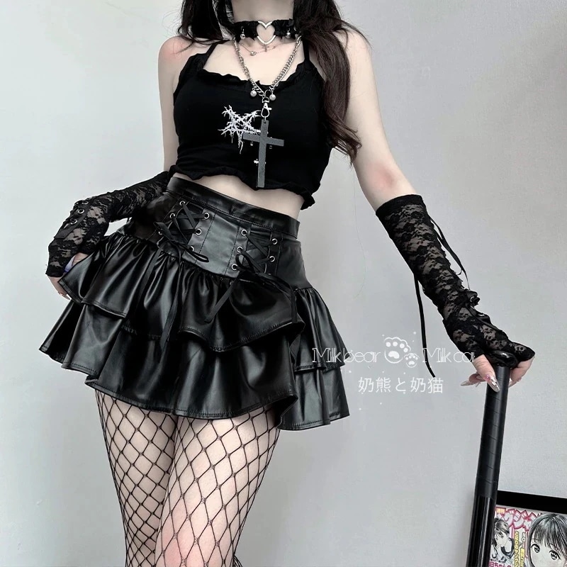 今年人気爆発中ハロウィン コスプレ ハロウィン コスプレ大人 学園祭 文化祭 ワンピースハイウエスト レザースカート ハロウィン ベスト ビスチェ スーツ