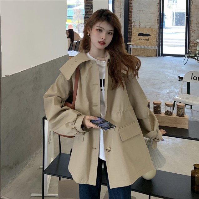 アウター コート ジャケット シャンパー 上着 ショート ショート丈 袖あり 長袖 前開き ボタン かわいい 大人可愛い きれいめ シンプル カジュアル 大人 上品 おしゃれ かっこいい レトロ