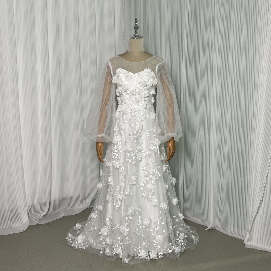 華やか ウェディングドレス シースルー袖 3D立体レース刺繍 花モチーフ ふわふわ 韓国風ドレス 結婚式