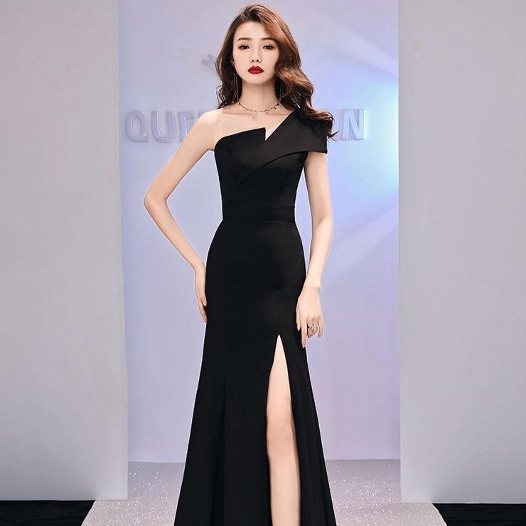 ドレス レディース ワンピース スカート フレアスカート フレアワンピース ワンピドレス ロング丈 長袖 襟なし ワンショルダー ワンショル フレア Aライン 細身 スリット サイドスリット