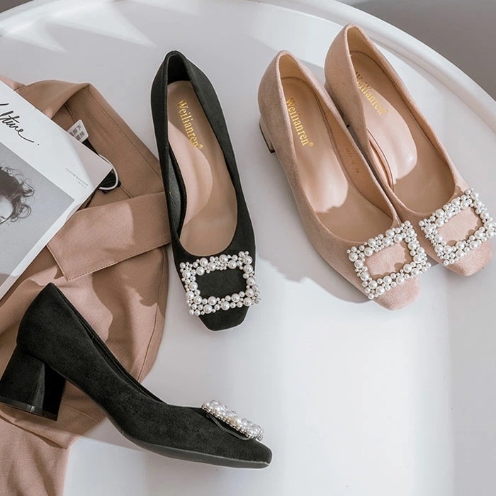 パンプス スクエアトゥ パール エレガント 5cmヒール 結婚式 フォーマル パーティー ブラック ピンク ベージュ