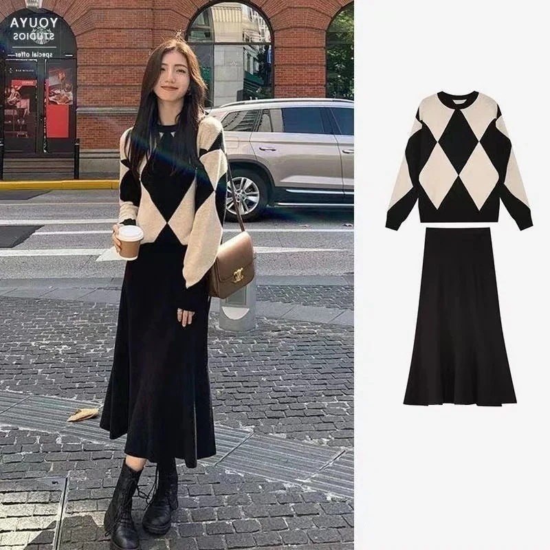 ２点セットコントラストカラーワンピース春服レディースセットアップ上下二点韓国ファッションニットセータープリーツスカート母の