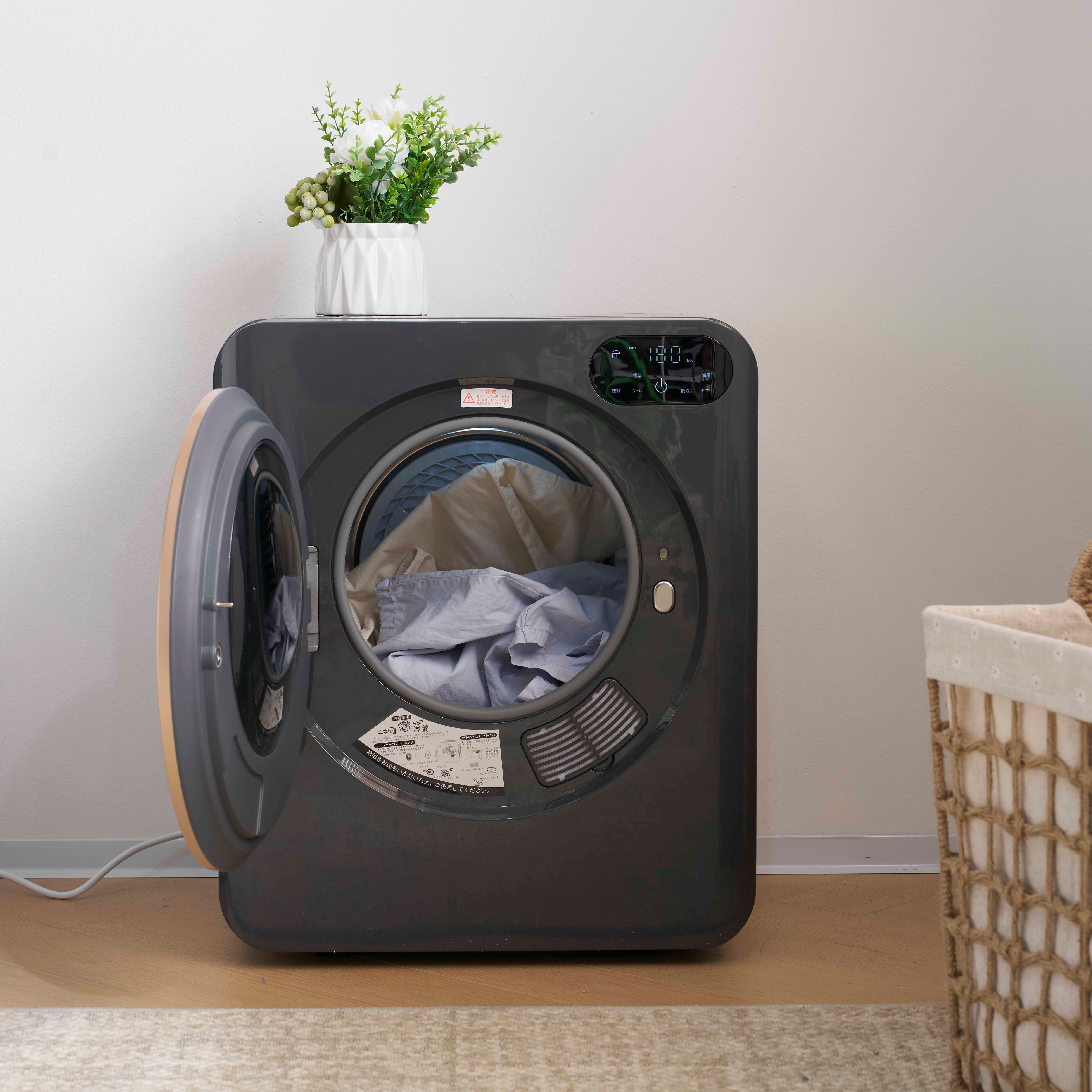 小型衣類乾燥機 LED液晶ディスプレイ 3kg ミニ コンパクト 自動モード 靴乾燥 ドラム UV除菌 高温除菌 家庭用 一人暮らし ウール 3人用 自動 タイマー 梅雨 湿気 花粉