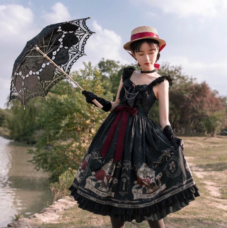 【TikTok人気新品】暗黒 ロリータ ワンピース ゴシック ロリータ服 膝丈 キャミソール ドレス 女性 ハロウィン コスプレ衣装 魔女 悪魔 妖精 コスチューム 学園祭 文化祭 イベント ハロウィ