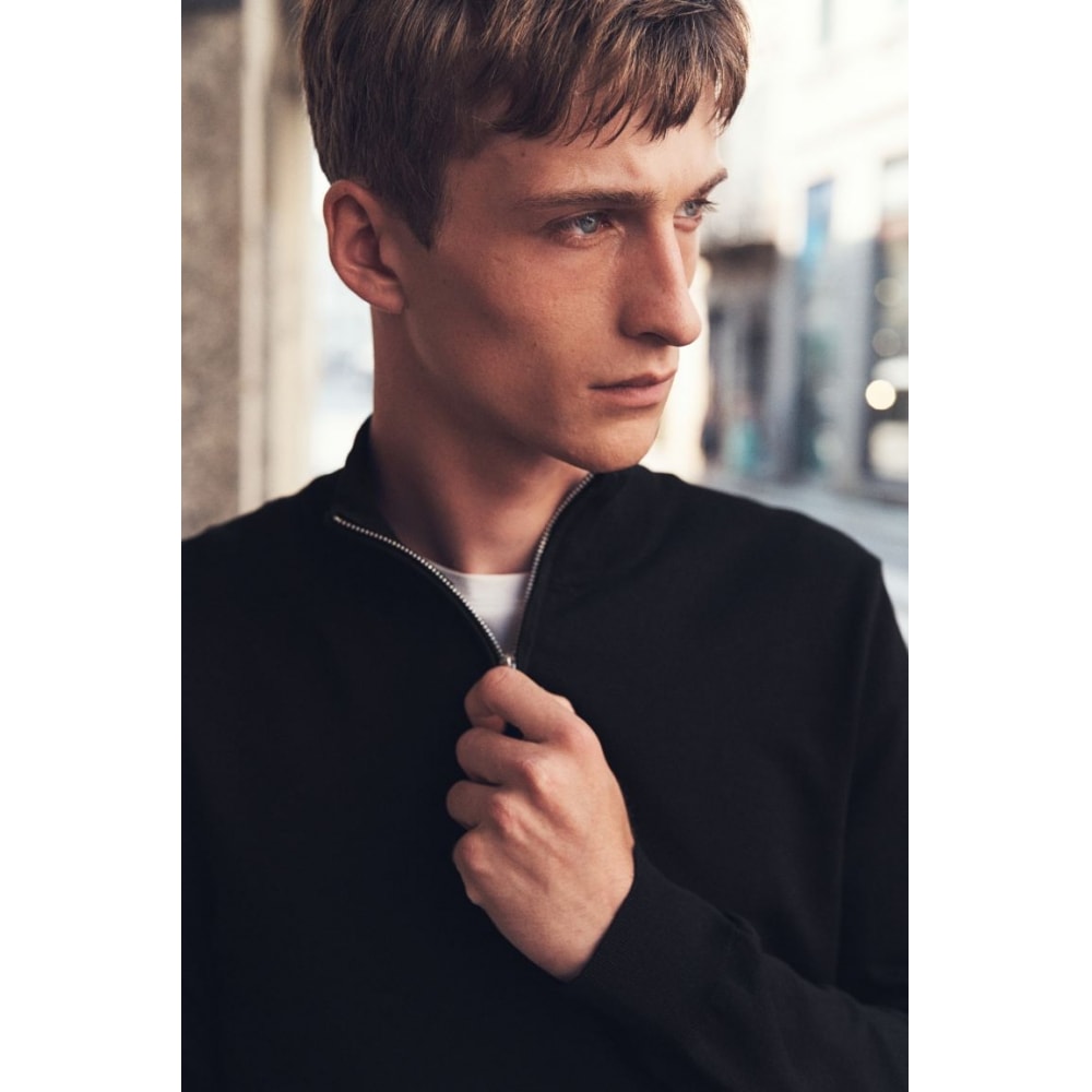 H&M スリムフィットジップトップファインニットセーターブラック