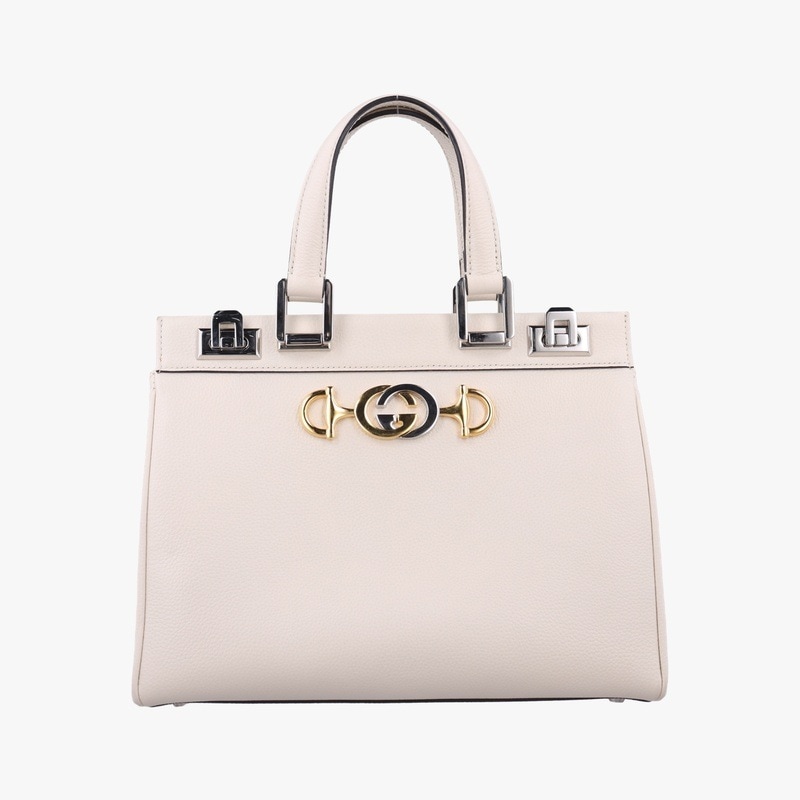 ズゥミホワイトレザー569712A027978348中古