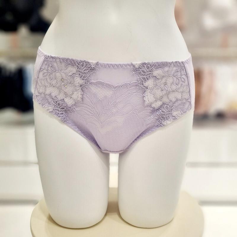 AK水原店 クチュール2道CCケミカルパッチ刺繍ハムパンティーBP975AP