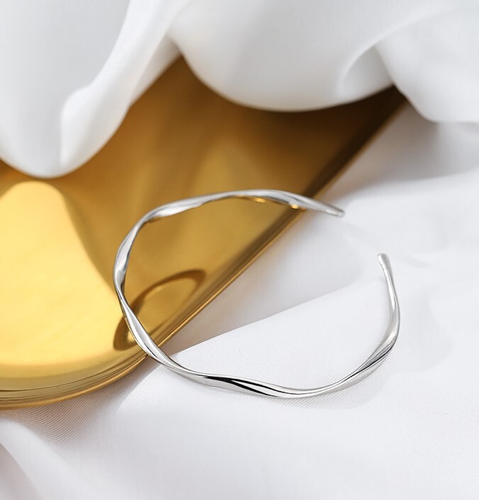 925スターリングシルバー ブレスレット シンプル 大人 上品 おしゃれ かっこいい エスニック フォーマル オールシーズン 誕生日 20代 30代 40代 50代 ビジネス OL 通勤 お出かけ