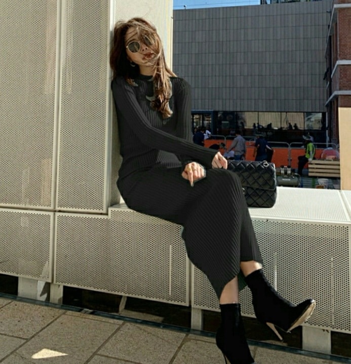 ワンピース デート モテアイテム ミモレ丈 長袖 Uネック 可愛い きれいめ 上品 おしゃれ かっこいい 可愛い ラブリー キュート ガーリー クール モード系 セクシー エレガント 存在感
