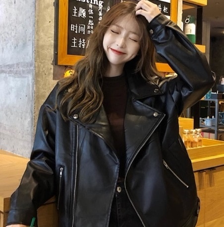 アウター ブルゾン ライダース 長袖 ドロップショルダー 襟付き デザイン ダブルブレスト ビッグシルエット ウエストゴム 美ライン ニュアンス ファスナー レザー PU スタイルアップ ドラマチック