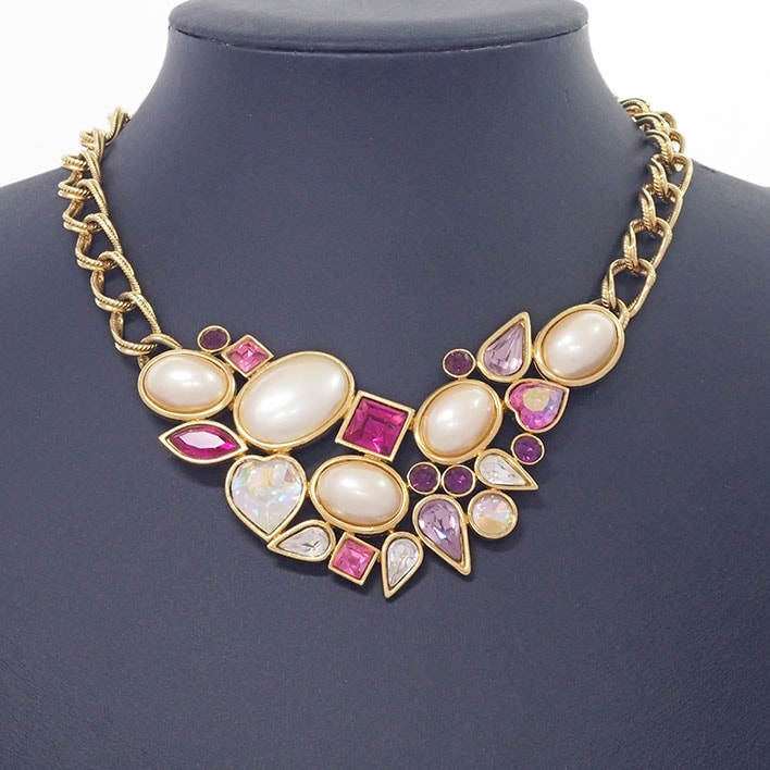 【美品】イヴ サンローラン ハート ビジュー ピンク×パープルカラー フェイクパール ラインストーン【ネックレス】