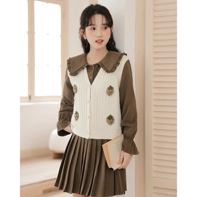 小柄な学院風百ひだワンピース女子早着セット23ニット馬甲ショートスカート2セット
