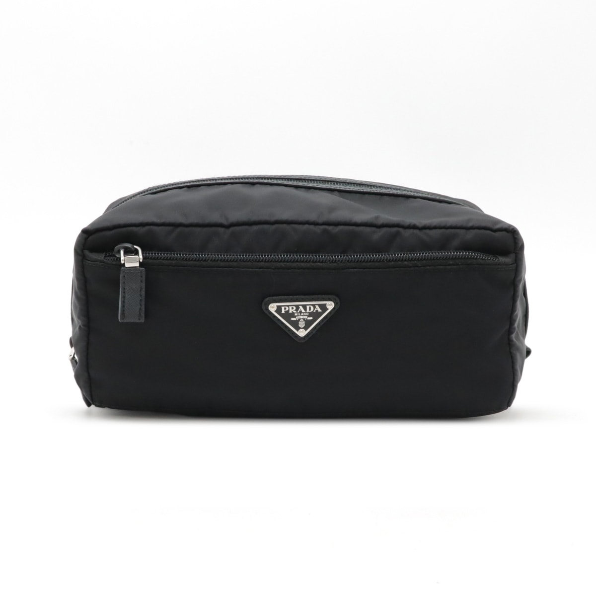 トライアングルロゴ セカンドバッグ クラッチバッグ トラベルポーチ マルチポーチ ナイロン NERO 黒 ブラック シルバー金具 2NA02