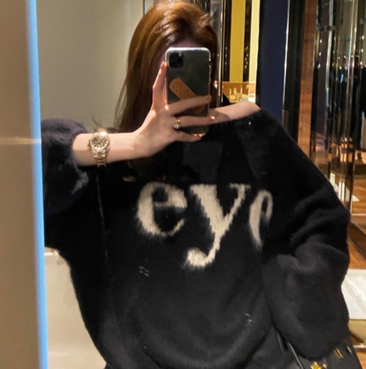 トップス デート モテアイテム ニットソー セーター 長袖 ロゴ 可愛い きれいめ 上品 おしゃれ かっこいい 可愛い ラブリー キュート ガーリー クール モード系 セクシー エレガント